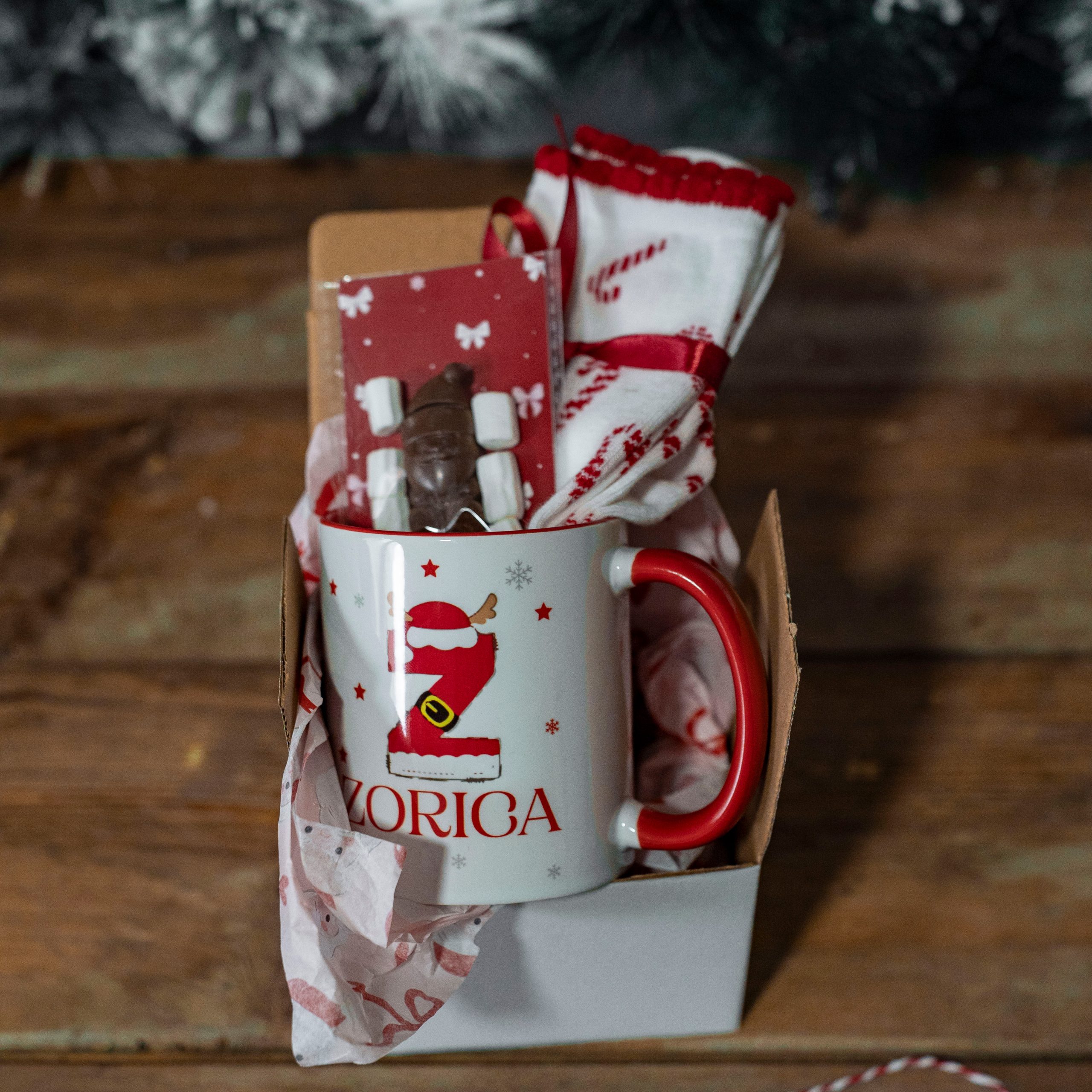 zorica-deda-mraz novogosinji poklon solja, carape i cappuccino